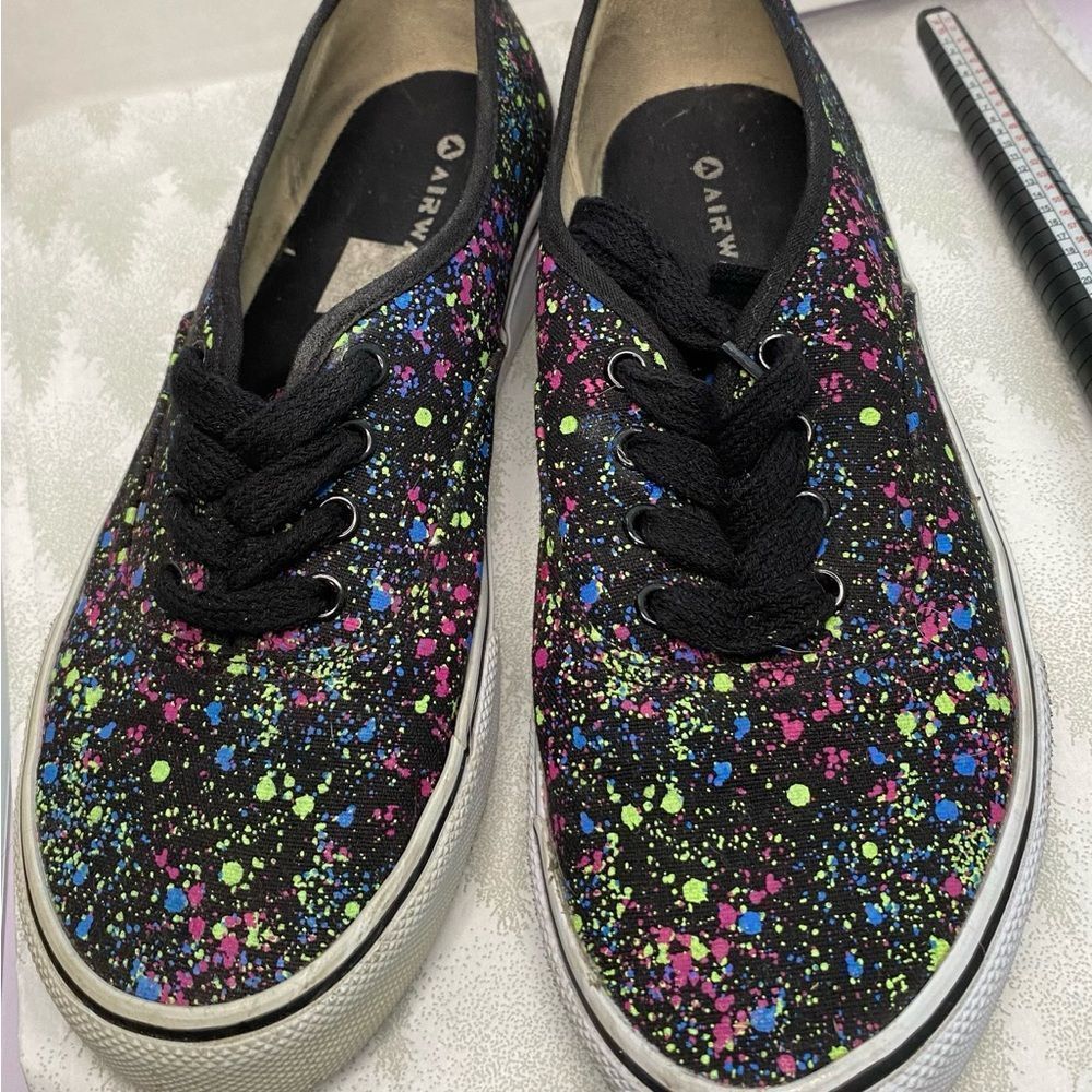 Airwalk sneakers in black with multi color splatter pattern Size 7